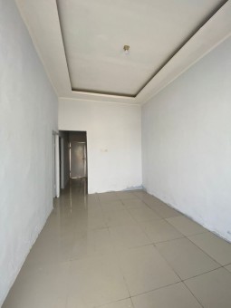 Permata Rizqi Sriamur - Kamar Tidur
